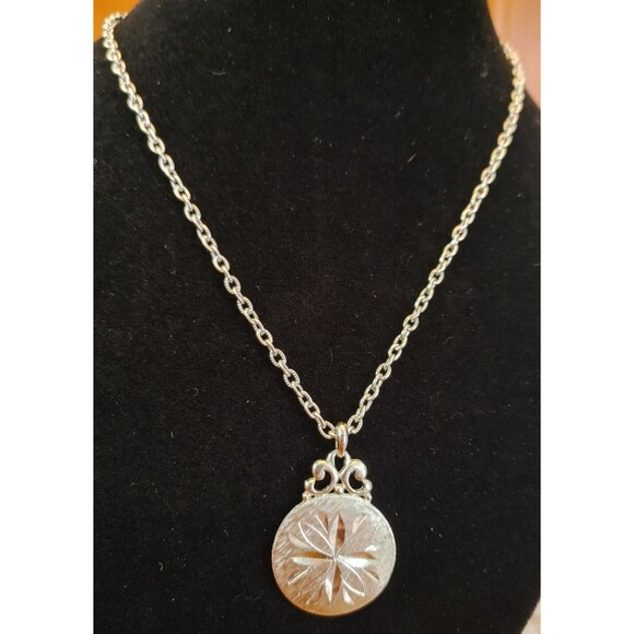Norse Viking Rune Vegvisir Compass Pendant Necklace Stainless Steel Oval Link Ch - Picture 1 of 5